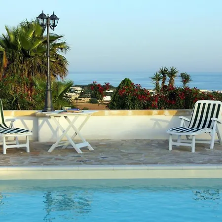 Tenuta Li Fani Hotel Marina Di Pescoluse